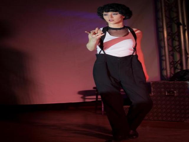 Blonde Charlot P2 LR5.jpg